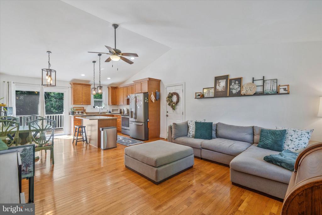 5030 TIMBER KNOLL LN, WARRENTON, Virginia 20186, 3 Bedrooms Bedrooms, ,2 BathroomsBathrooms,Residential,5030 TIMBER KNOLL LN,VAFQ2022442 MLS # VAFQ2022442 5030 TIMBER KNOLL LN, WARRENTON, Virginia 20186, 3 Bedrooms Bedrooms, ,2 BathroomsBathrooms,Residential,5030 TIMBER KNOLL LN,VAFQ2022442 MLS # VAFQ2022442
