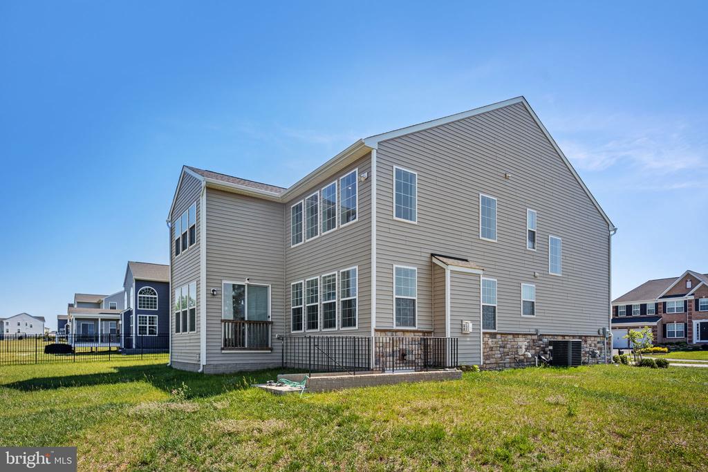 10052 PREMIER ST, FREDERICKSBURG, Virginia 22408, 5 Bedrooms Bedrooms, ,4 BathroomsBathrooms,Residential,10052 PREMIER ST,VASP2043106 MLS # VASP2043106