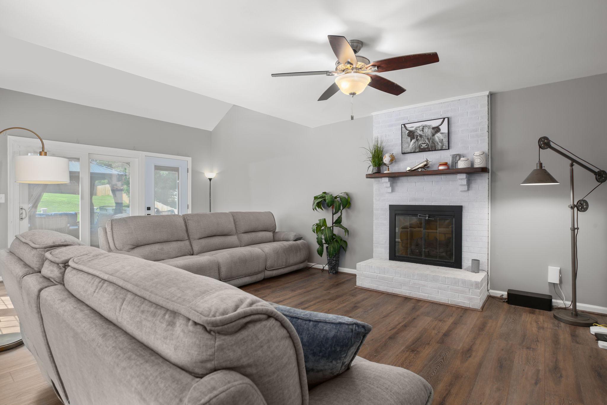 7303 LORD BARTON DR, FREDERICKSBURG, Virginia 22407, 3 Bedrooms Bedrooms, ,3 BathroomsBathrooms,Residential,7303 LORD BARTON DR,VASP2043112 MLS # VASP2043112 7303 LORD BARTON DR, FREDERICKSBURG, Virginia 22407, 3 Bedrooms Bedrooms, ,3 BathroomsBathrooms,Residential,7303 LORD BARTON DR,VASP2043112 MLS # VASP2043112