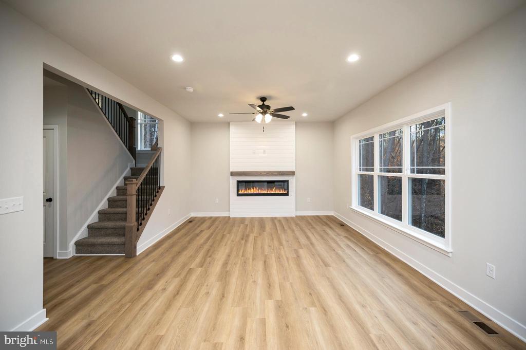 10631 PLANK RD, SPOTSYLVANIA, Virginia 22553, 5 Bedrooms Bedrooms, ,3 BathroomsBathrooms,Residential,10631 PLANK RD,VASP2043114 MLS # VASP2043114 10631 PLANK RD, SPOTSYLVANIA, Virginia 22553, 5 Bedrooms Bedrooms, ,3 BathroomsBathrooms,Residential,10631 PLANK RD,VASP2043114 MLS # VASP2043114
