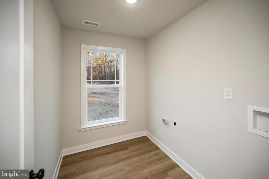 10631 PLANK RD, SPOTSYLVANIA, Virginia 22553, 5 Bedrooms Bedrooms, ,3 BathroomsBathrooms,Residential,10631 PLANK RD,VASP2043114 MLS # VASP2043114 10631 PLANK RD, SPOTSYLVANIA, Virginia 22553, 5 Bedrooms Bedrooms, ,3 BathroomsBathrooms,Residential,10631 PLANK RD,VASP2043114 MLS # VASP2043114