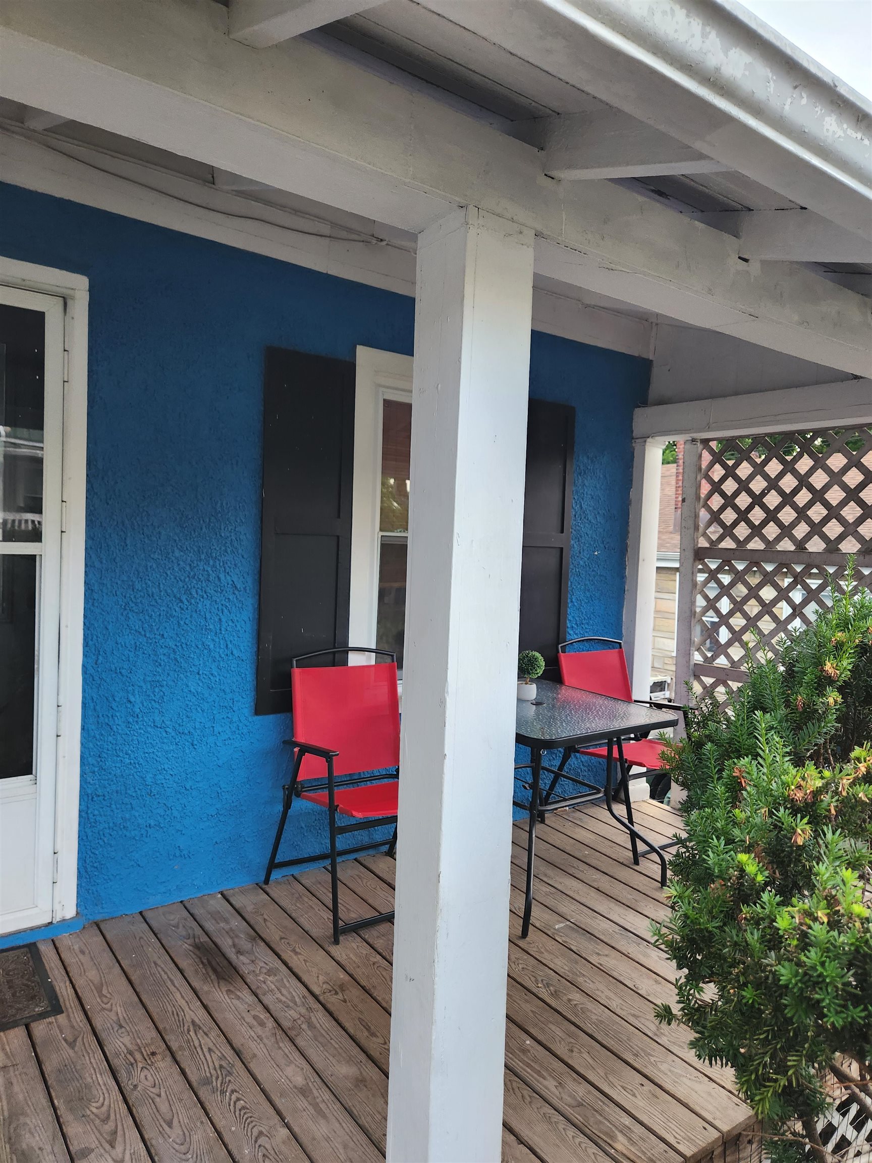 19 W WEAVER AVE, HARRISONBURG, Virginia 22801, 1 Bedroom Bedrooms, ,1 BathroomBathrooms,Residential,SINGLE FAMILY HOME,19 W WEAVER AVE,678681 MLS # 678681