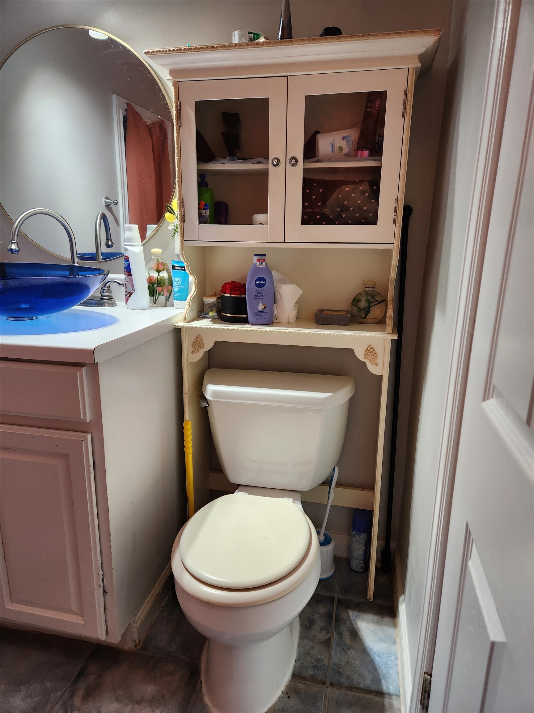 19 W WEAVER AVE, HARRISONBURG, Virginia 22801, 1 Bedroom Bedrooms, ,1 BathroomBathrooms,Residential,SINGLE FAMILY HOME,19 W WEAVER AVE,678681 MLS # 678681