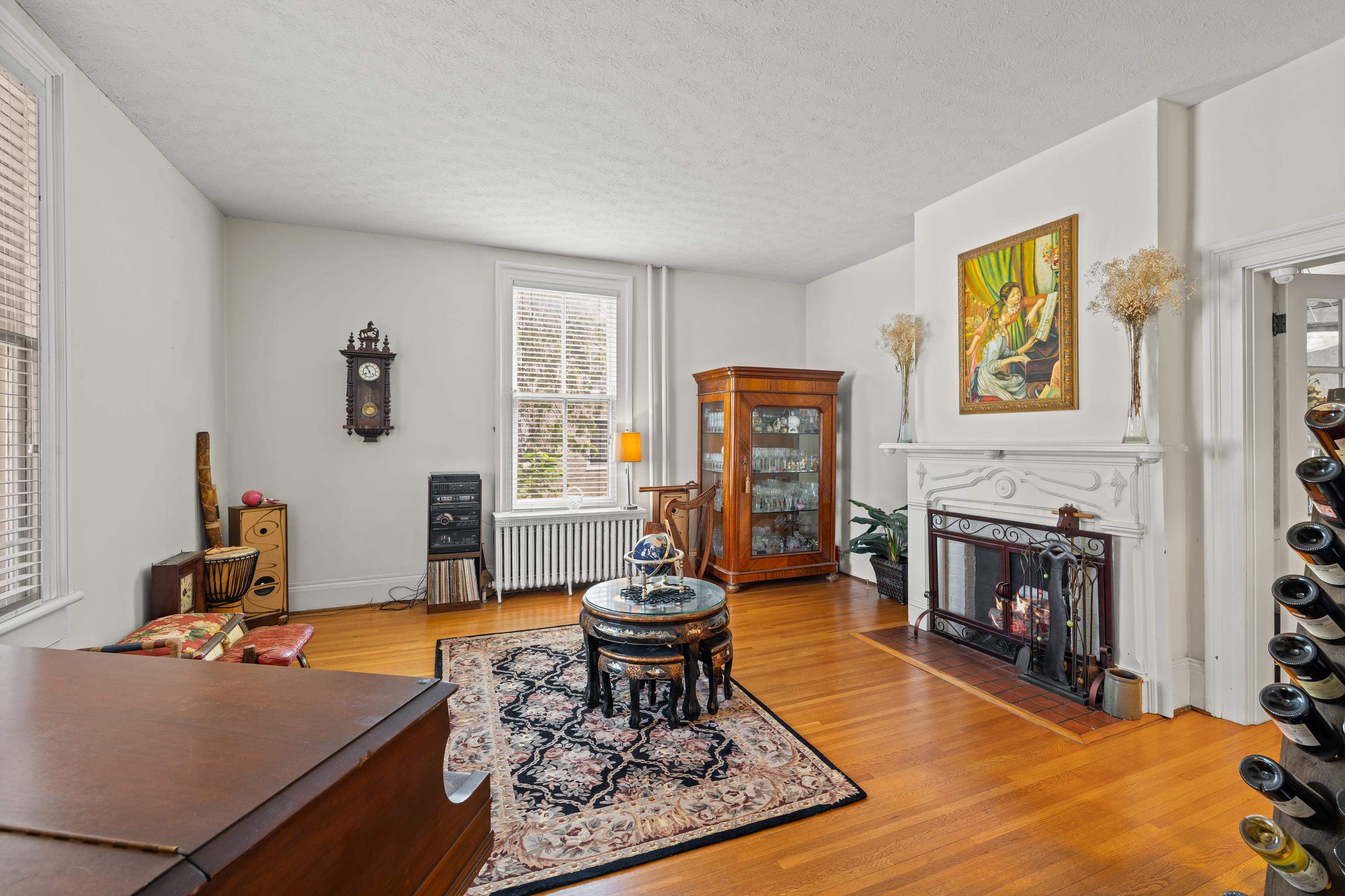 923 N AUGUSTA ST, STAUNTON, Virginia 24401, 5 Bedrooms Bedrooms, ,3 BathroomsBathrooms,Residential,923 N AUGUSTA ST,678683 MLS # 678683 923 N AUGUSTA ST, STAUNTON, Virginia 24401, 5 Bedrooms Bedrooms, ,3 BathroomsBathrooms,Residential,923 N AUGUSTA ST,678683 MLS # 678683