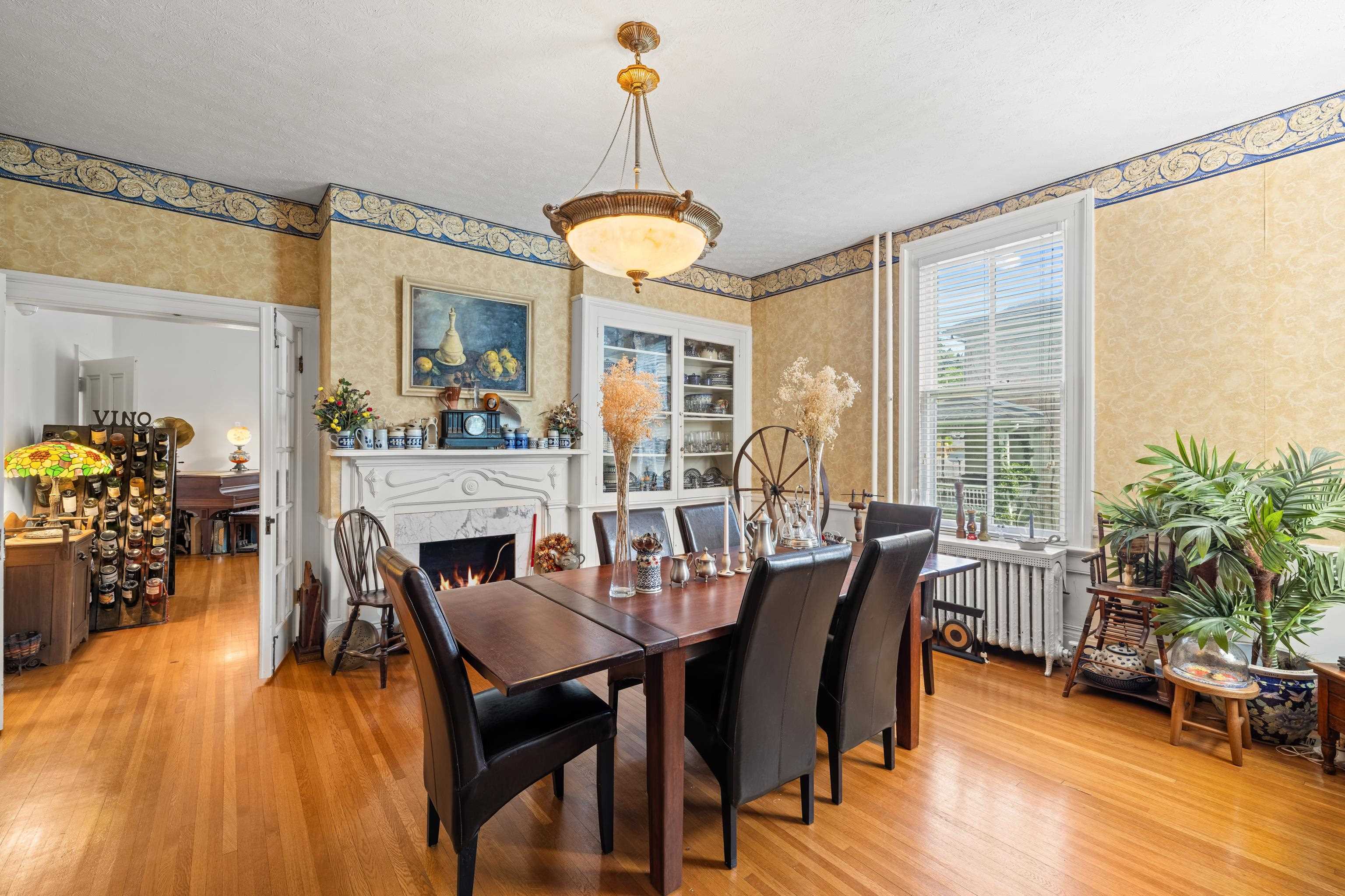 923 N AUGUSTA ST, STAUNTON, Virginia 24401, 5 Bedrooms Bedrooms, ,3 BathroomsBathrooms,Residential,923 N AUGUSTA ST,678683 MLS # 678683 923 N AUGUSTA ST, STAUNTON, Virginia 24401, 5 Bedrooms Bedrooms, ,3 BathroomsBathrooms,Residential,923 N AUGUSTA ST,678683 MLS # 678683
