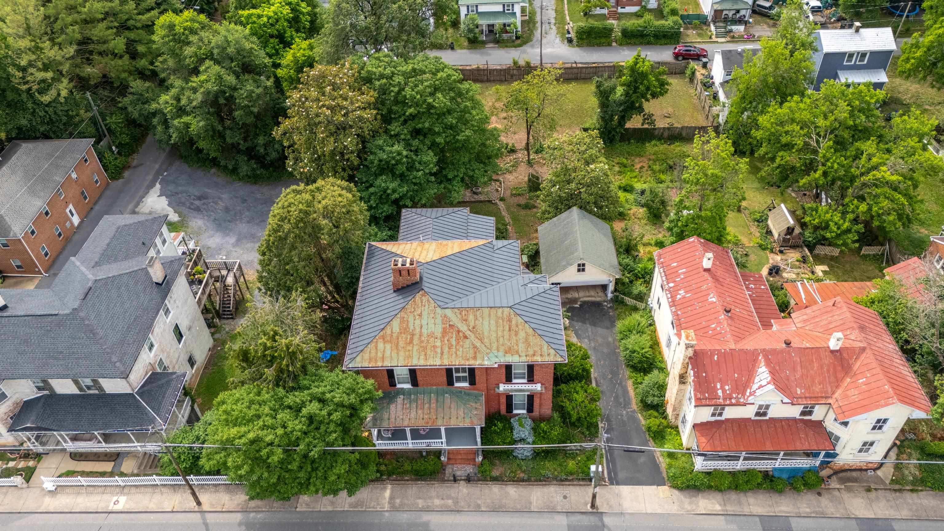 923 N AUGUSTA ST, STAUNTON, Virginia 24401, 5 Bedrooms Bedrooms, ,3 BathroomsBathrooms,Residential,923 N AUGUSTA ST,678683 MLS # 678683 923 N AUGUSTA ST, STAUNTON, Virginia 24401, 5 Bedrooms Bedrooms, ,3 BathroomsBathrooms,Residential,923 N AUGUSTA ST,678683 MLS # 678683