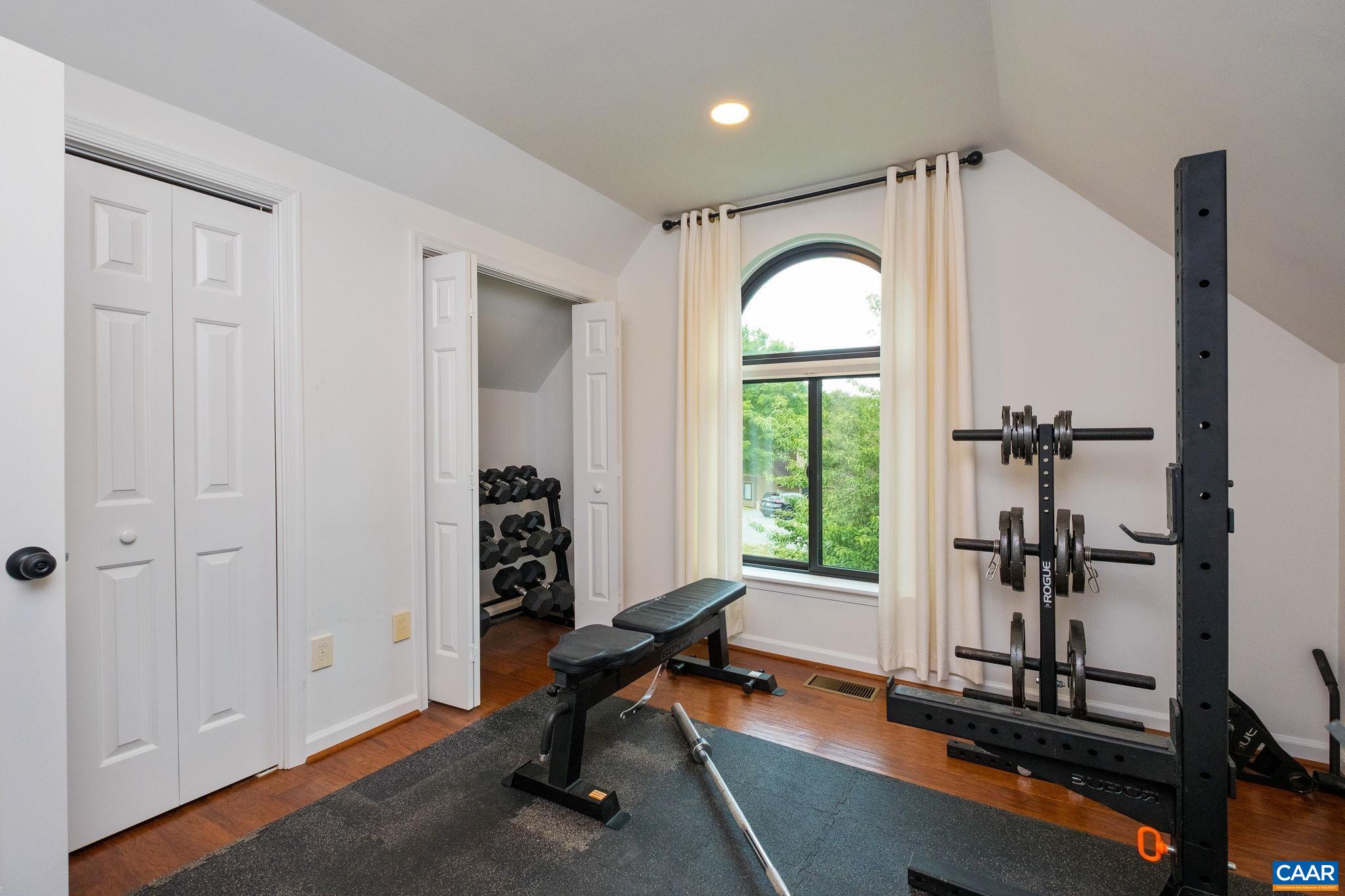 1067 HIGHLAND DR, CHARLOTTESVILLE, Virginia 22901, 3 Bedrooms Bedrooms, ,2 BathroomsBathrooms,Residential,1067 HIGHLAND DR,678687 MLS # 678687 1067 HIGHLAND DR, CHARLOTTESVILLE, Virginia 22901, 3 Bedrooms Bedrooms, ,2 BathroomsBathrooms,Residential,1067 HIGHLAND DR,678687 MLS # 678687