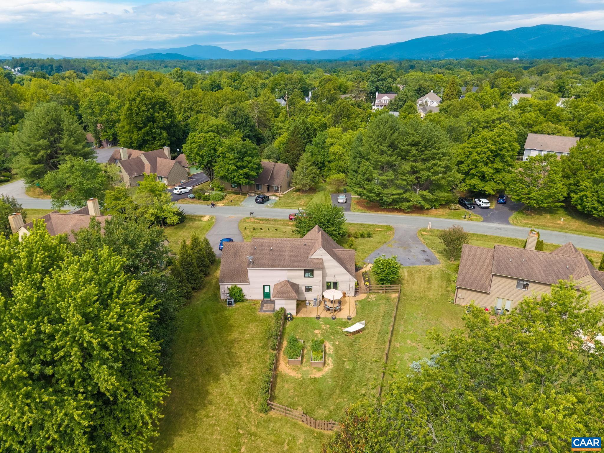 1067 HIGHLAND DR, CHARLOTTESVILLE, Virginia 22901, 3 Bedrooms Bedrooms, ,2 BathroomsBathrooms,Residential,1067 HIGHLAND DR,678687 MLS # 678687 1067 HIGHLAND DR, CHARLOTTESVILLE, Virginia 22901, 3 Bedrooms Bedrooms, ,2 BathroomsBathrooms,Residential,1067 HIGHLAND DR,678687 MLS # 678687