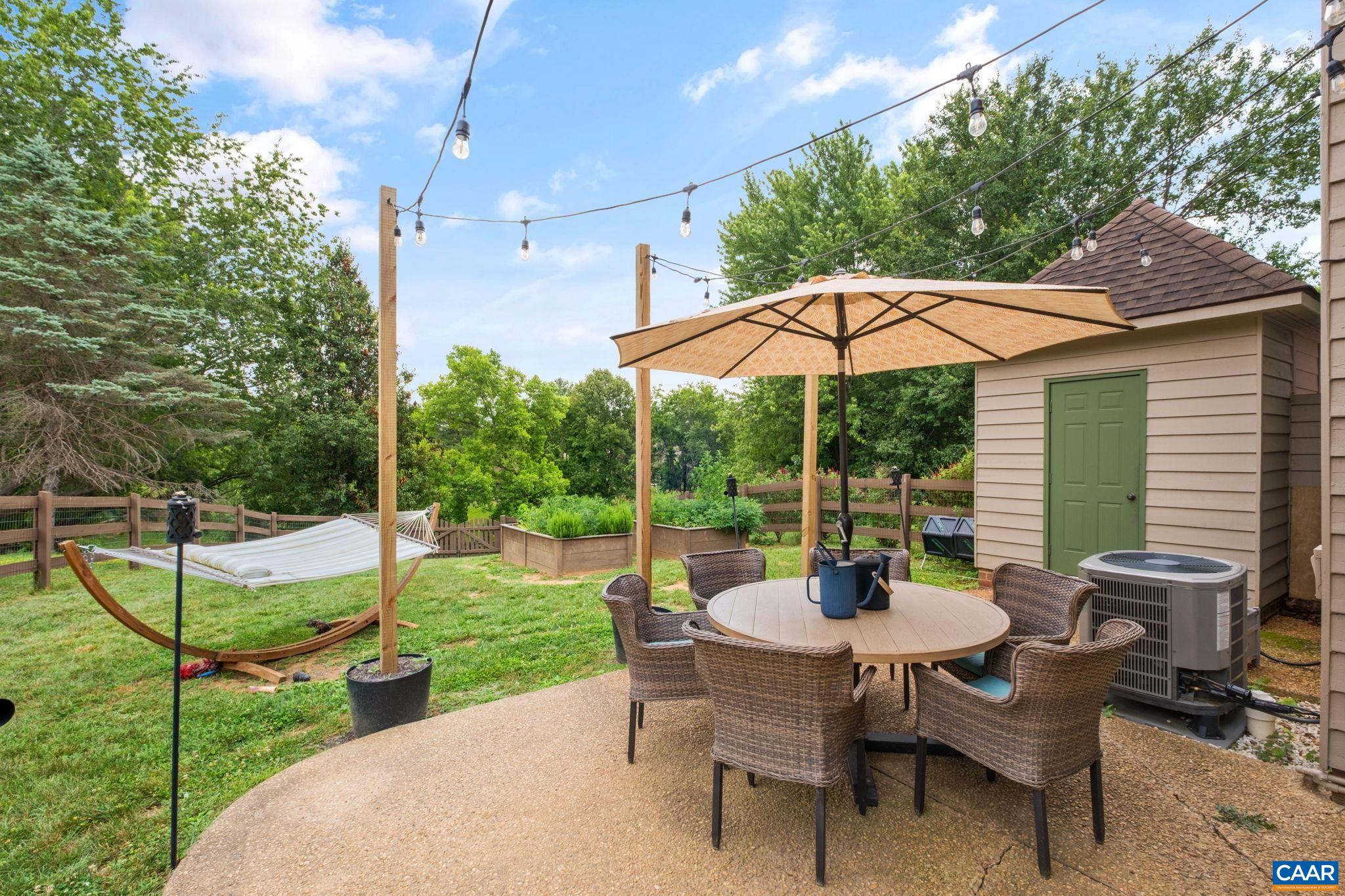 1067 HIGHLAND DR, CHARLOTTESVILLE, Virginia 22901, 3 Bedrooms Bedrooms, ,2 BathroomsBathrooms,Residential,1067 HIGHLAND DR,678687 MLS # 678687 1067 HIGHLAND DR, CHARLOTTESVILLE, Virginia 22901, 3 Bedrooms Bedrooms, ,2 BathroomsBathrooms,Residential,1067 HIGHLAND DR,678687 MLS # 678687