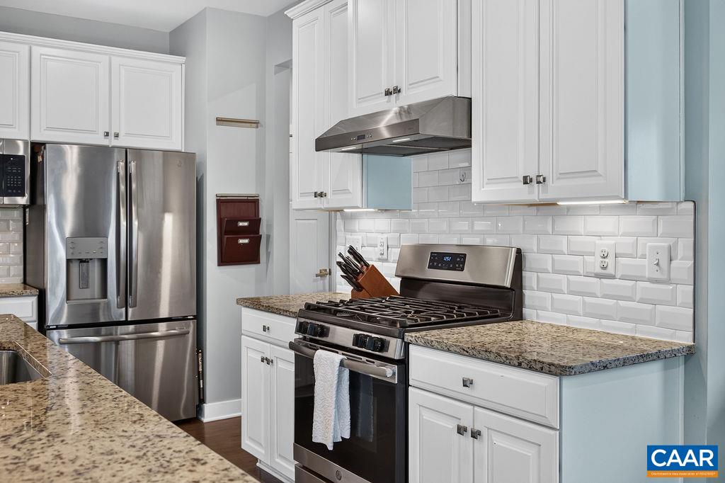 3413 STEAMER DR, CHARLOTTESVILLE, Virginia 22947, 4 Bedrooms Bedrooms, ,3 BathroomsBathrooms,Residential,3413 STEAMER DR,678458 MLS # 678458 3413 STEAMER DR, CHARLOTTESVILLE, Virginia 22947, 4 Bedrooms Bedrooms, ,3 BathroomsBathrooms,Residential,3413 STEAMER DR,678458 MLS # 678458