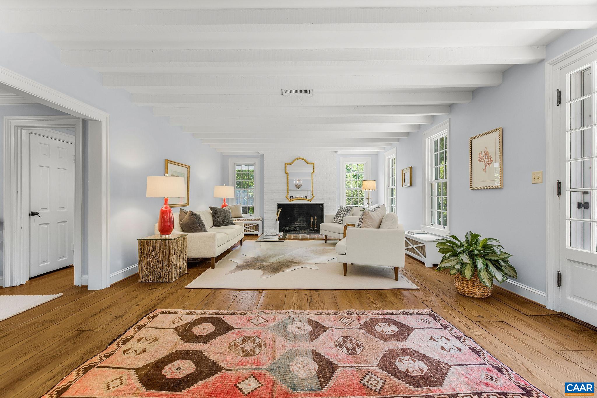 1868 EDGEWOOD LN, CHARLOTTESVILLE, Virginia 22903, 3 Bedrooms Bedrooms, ,2 BathroomsBathrooms,Residential,1868 Edgewood Lane,1868 EDGEWOOD LN,678638 MLS # 678638