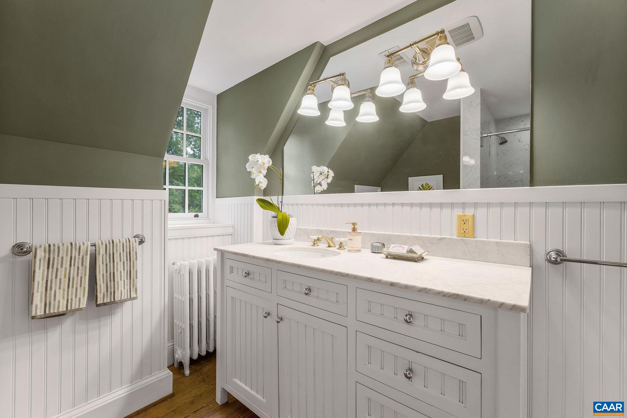 1868 EDGEWOOD LN, CHARLOTTESVILLE, Virginia 22903, 3 Bedrooms Bedrooms, ,2 BathroomsBathrooms,Residential,1868 Edgewood Lane,1868 EDGEWOOD LN,678638 MLS # 678638