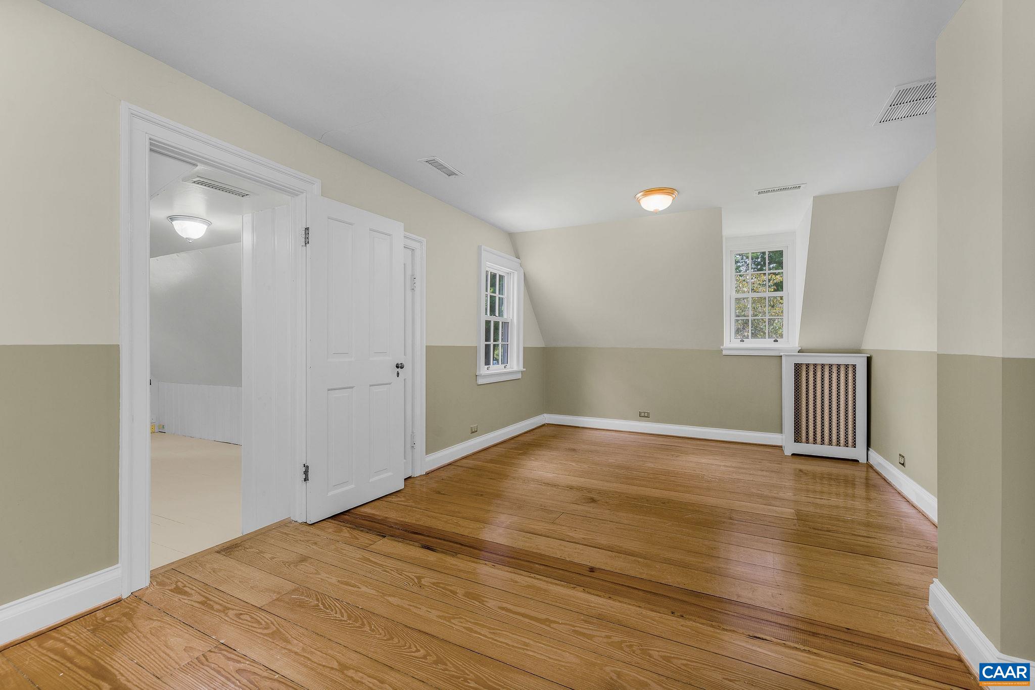 1868 EDGEWOOD LN, CHARLOTTESVILLE, Virginia 22903, 3 Bedrooms Bedrooms, ,2 BathroomsBathrooms,Residential,1868 Edgewood Lane,1868 EDGEWOOD LN,678638 MLS # 678638