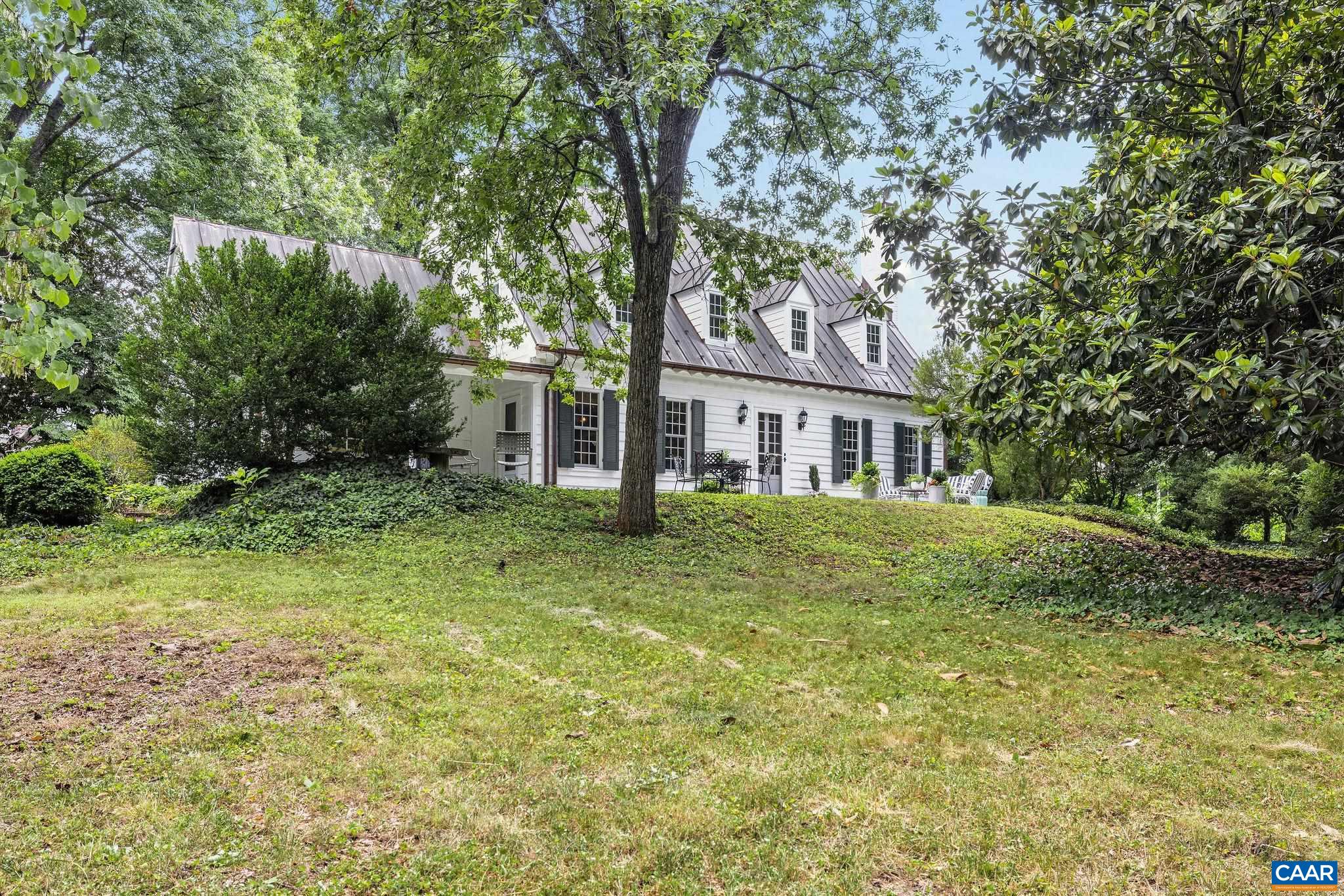1868 EDGEWOOD LN, CHARLOTTESVILLE, Virginia 22903, 3 Bedrooms Bedrooms, ,2 BathroomsBathrooms,Residential,1868 Edgewood Lane,1868 EDGEWOOD LN,678638 MLS # 678638