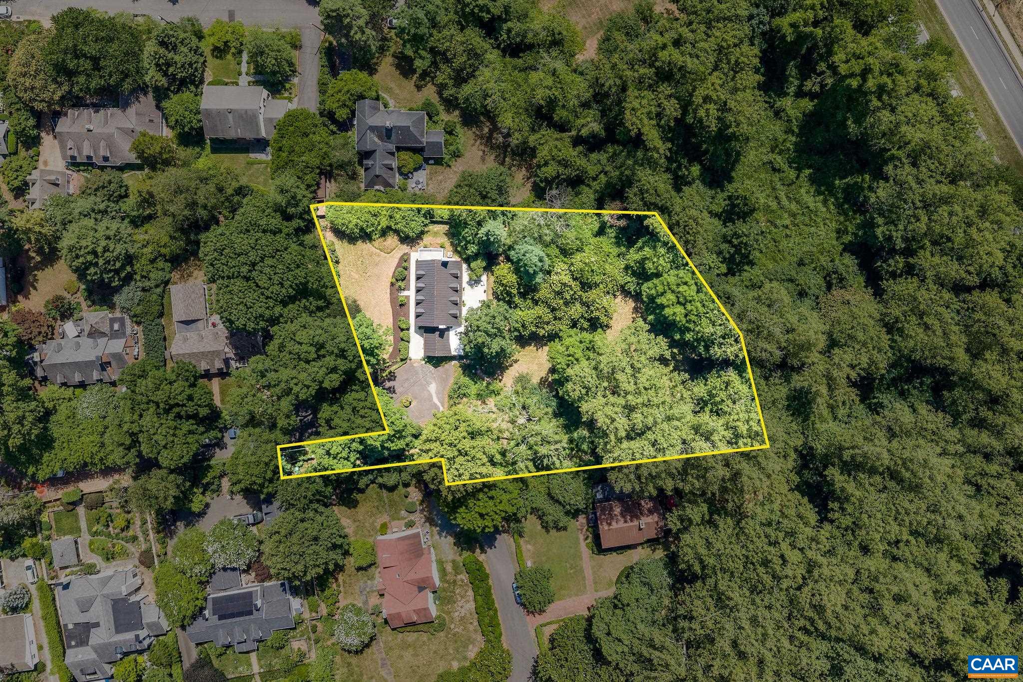 1868 EDGEWOOD LN, CHARLOTTESVILLE, Virginia 22903, 3 Bedrooms Bedrooms, ,2 BathroomsBathrooms,Residential,1868 Edgewood Lane,1868 EDGEWOOD LN,678638 MLS # 678638