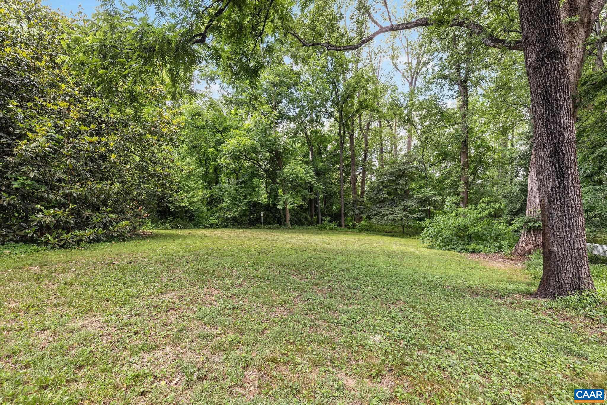 1868 EDGEWOOD LN, CHARLOTTESVILLE, Virginia 22903, 3 Bedrooms Bedrooms, ,2 BathroomsBathrooms,Residential,1868 Edgewood Lane,1868 EDGEWOOD LN,678638 MLS # 678638