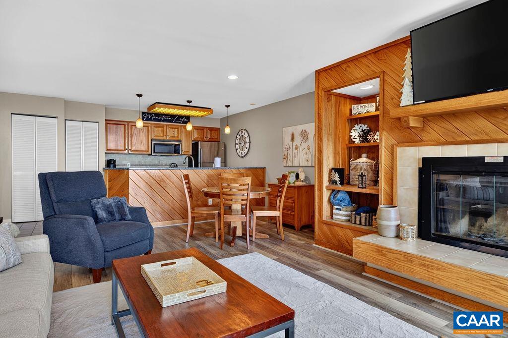 1587 VISTAS CONDOS, WINTERGREEN, Virginia 22967, 1 Bedroom Bedrooms, ,2 BathroomsBathrooms,Residential,1587 VISTAS CONDOS,678691 MLS # 678691 1587 VISTAS CONDOS, WINTERGREEN, Virginia 22967, 1 Bedroom Bedrooms, ,2 BathroomsBathrooms,Residential,1587 VISTAS CONDOS,678691 MLS # 678691
