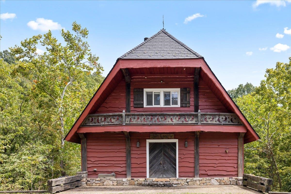 6602 MIDDLEBROOK RD, RAPHINE, Virginia 24459, 3 Bedrooms Bedrooms, ,2 BathroomsBathrooms,Residential,Moffatts Creek Mill,6602 MIDDLEBROOK RD,678692 MLS # 678692 6602 MIDDLEBROOK RD, RAPHINE, Virginia 24459, 3 Bedrooms Bedrooms, ,2 BathroomsBathrooms,Residential,Moffatts Creek Mill,6602 MIDDLEBROOK RD,678692 MLS # 678692