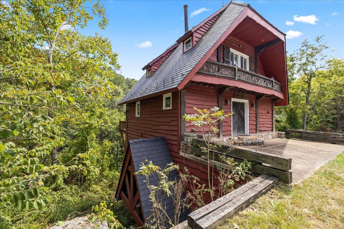 6602 MIDDLEBROOK RD, RAPHINE, Virginia 24459, 3 Bedrooms Bedrooms, ,2 BathroomsBathrooms,Residential,Moffatts Creek Mill,6602 MIDDLEBROOK RD,678692 MLS # 678692 6602 MIDDLEBROOK RD, RAPHINE, Virginia 24459, 3 Bedrooms Bedrooms, ,2 BathroomsBathrooms,Residential,Moffatts Creek Mill,6602 MIDDLEBROOK RD,678692 MLS # 678692