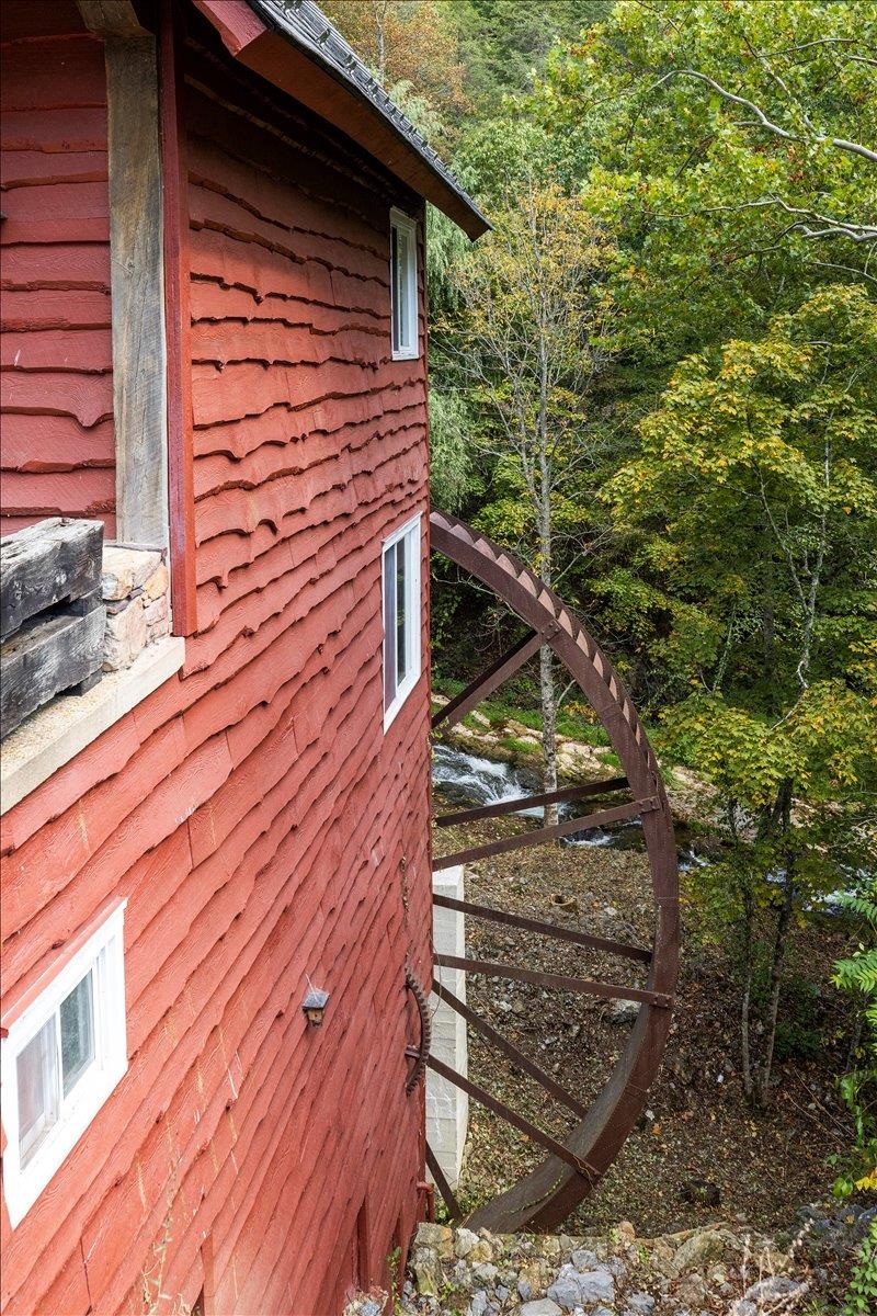 6602 MIDDLEBROOK RD, RAPHINE, Virginia 24459, 3 Bedrooms Bedrooms, ,2 BathroomsBathrooms,Residential,Moffatts Creek Mill,6602 MIDDLEBROOK RD,678692 MLS # 678692 6602 MIDDLEBROOK RD, RAPHINE, Virginia 24459, 3 Bedrooms Bedrooms, ,2 BathroomsBathrooms,Residential,Moffatts Creek Mill,6602 MIDDLEBROOK RD,678692 MLS # 678692