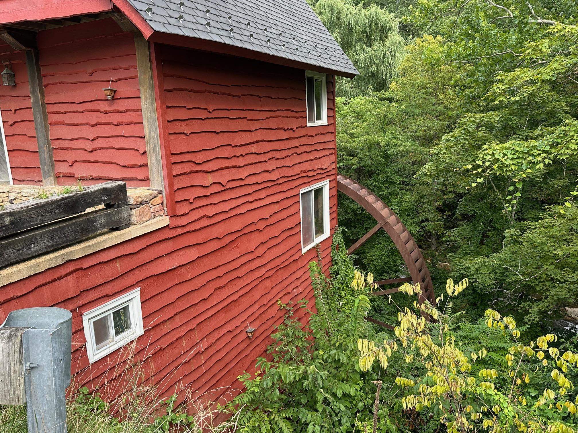 6602 MIDDLEBROOK RD, RAPHINE, Virginia 24459, 3 Bedrooms Bedrooms, ,2 BathroomsBathrooms,Residential,Moffatts Creek Mill,6602 MIDDLEBROOK RD,678692 MLS # 678692 6602 MIDDLEBROOK RD, RAPHINE, Virginia 24459, 3 Bedrooms Bedrooms, ,2 BathroomsBathrooms,Residential,Moffatts Creek Mill,6602 MIDDLEBROOK RD,678692 MLS # 678692