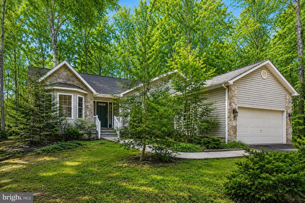 103 TALL PINES AVE, LOCUST GROVE, Virginia 22508, 3 Bedrooms Bedrooms, ,2 BathroomsBathrooms,Residential,103 TALL PINES AVE,VAOR2014490 MLS # VAOR2014490 103 TALL PINES AVE, LOCUST GROVE, Virginia 22508, 3 Bedrooms Bedrooms, ,2 BathroomsBathrooms,Residential,103 TALL PINES AVE,VAOR2014490 MLS # VAOR2014490