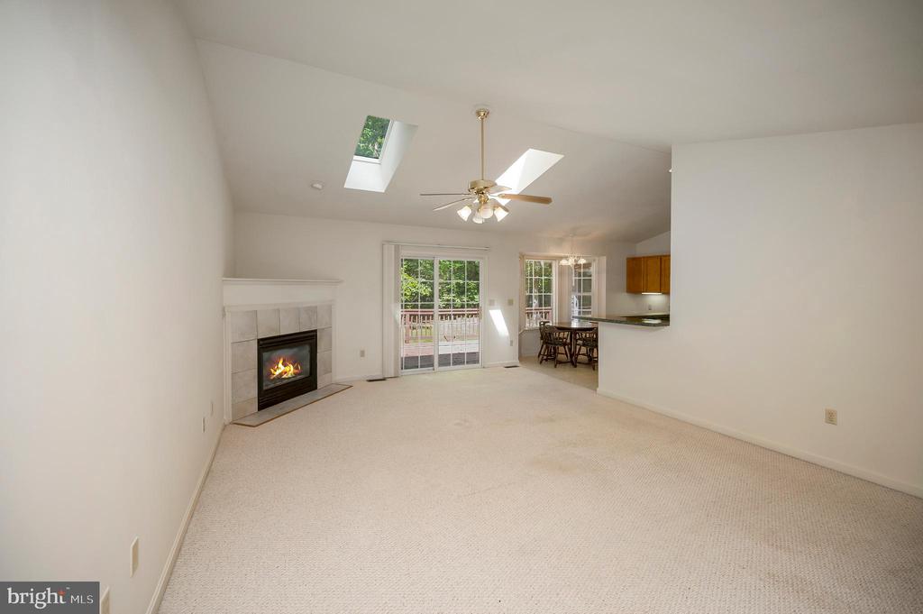 103 TALL PINES AVE, LOCUST GROVE, Virginia 22508, 3 Bedrooms Bedrooms, ,2 BathroomsBathrooms,Residential,103 TALL PINES AVE,VAOR2014490 MLS # VAOR2014490 103 TALL PINES AVE, LOCUST GROVE, Virginia 22508, 3 Bedrooms Bedrooms, ,2 BathroomsBathrooms,Residential,103 TALL PINES AVE,VAOR2014490 MLS # VAOR2014490