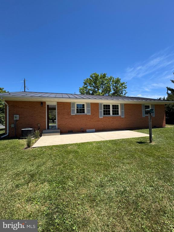 2 SPRINGCREST DR, LURAY, Virginia 22835, 2 Bedrooms Bedrooms, ,1 BathroomBathrooms,Residential,2 SPRINGCREST DR,VAPA2006564 MLS # VAPA2006564 2 SPRINGCREST DR, LURAY, Virginia 22835, 2 Bedrooms Bedrooms, ,1 BathroomBathrooms,Residential,2 SPRINGCREST DR,VAPA2006564 MLS # VAPA2006564