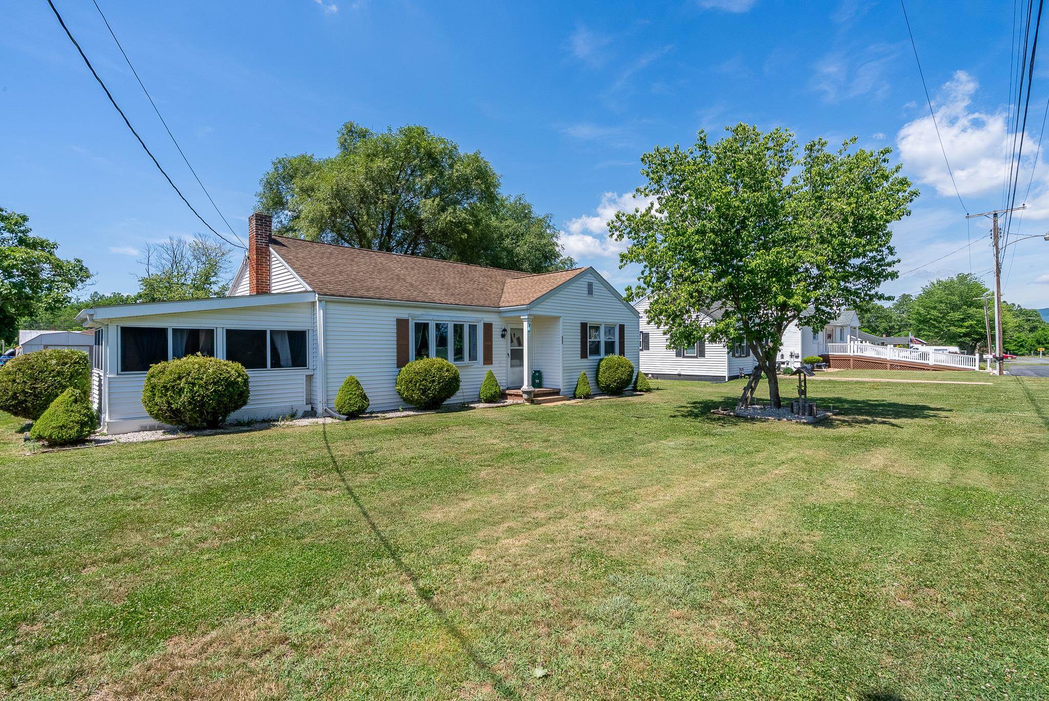 603 GIBBONS AVE, ELKTON, Virginia 22827, 3 Bedrooms Bedrooms, ,1 BathroomBathrooms,Residential,603 GIBBONS AVE,678696 MLS # 678696