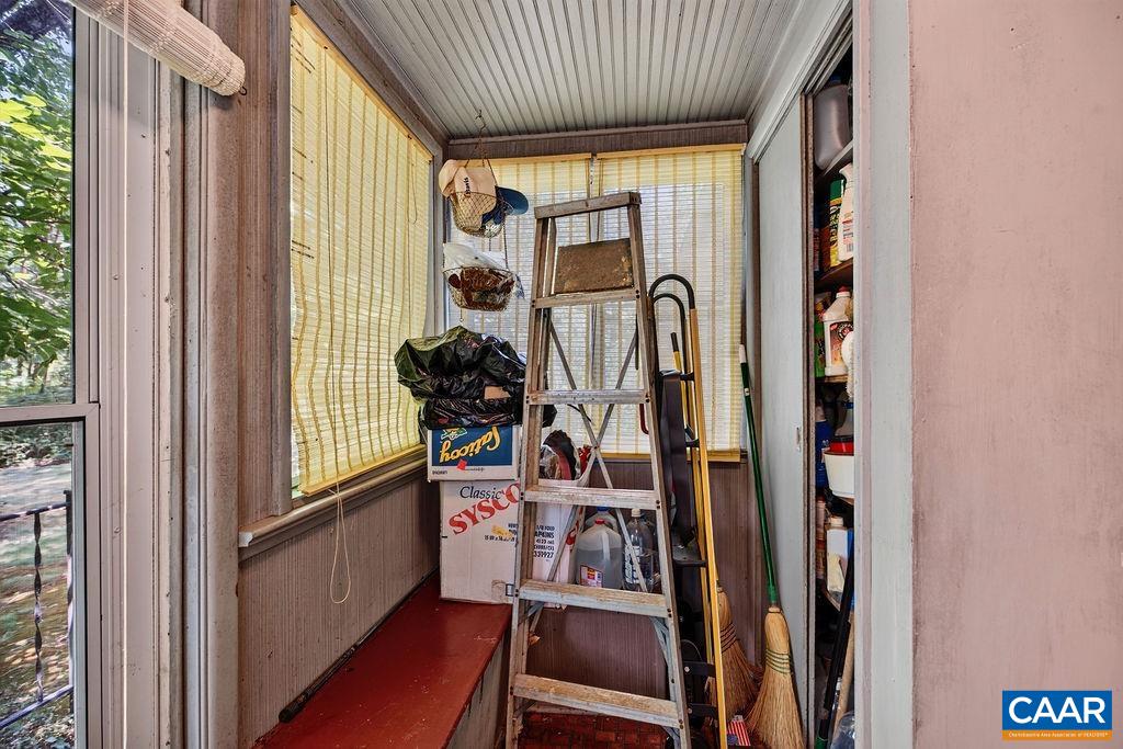 2430 TAYLORS GAP RD, NORTH GARDEN, Virginia 22959, 4 Bedrooms Bedrooms, ,1 BathroomBathrooms,Residential,2430 Taylors Gap Road North Garden Va 22959,2430 TAYLORS GAP RD,678698 MLS # 678698 2430 TAYLORS GAP RD, NORTH GARDEN, Virginia 22959, 4 Bedrooms Bedrooms, ,1 BathroomBathrooms,Residential,2430 Taylors Gap Road North Garden Va 22959,2430 TAYLORS GAP RD,678698 MLS # 678698
