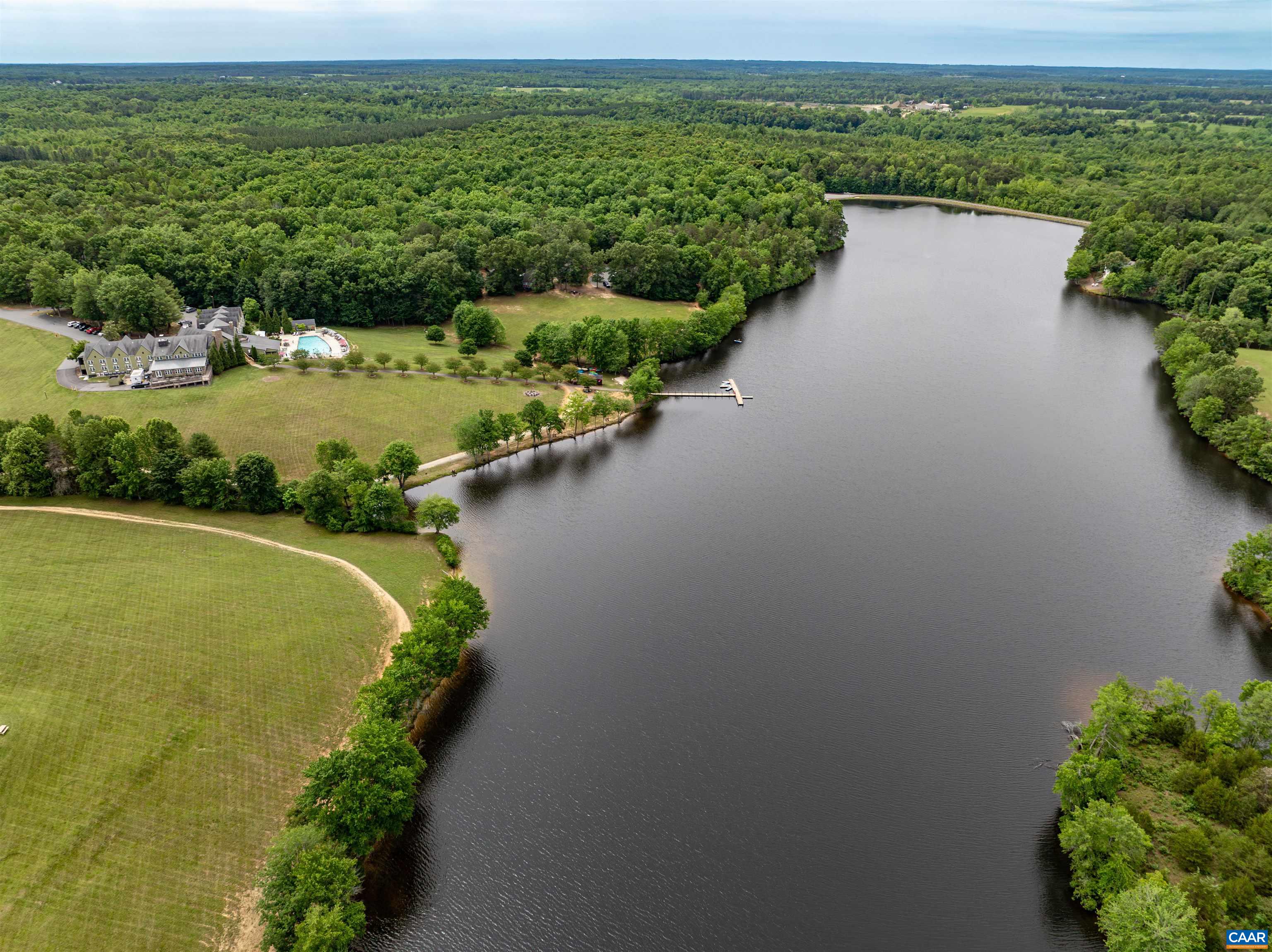 On-the-Water Activities: The lake features a marina where guests can rent single/double kayaks and jon boats with trolling motors. Paddle boats are often complimentary.