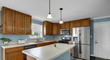 7631 CHANCELLOR RD, FREDERICKSBURG, Virginia 22407, 4 Bedrooms Bedrooms, ,2 BathroomsBathrooms,Residential,7631 CHANCELLOR RD,VASP2042810 MLS # VASP2042810