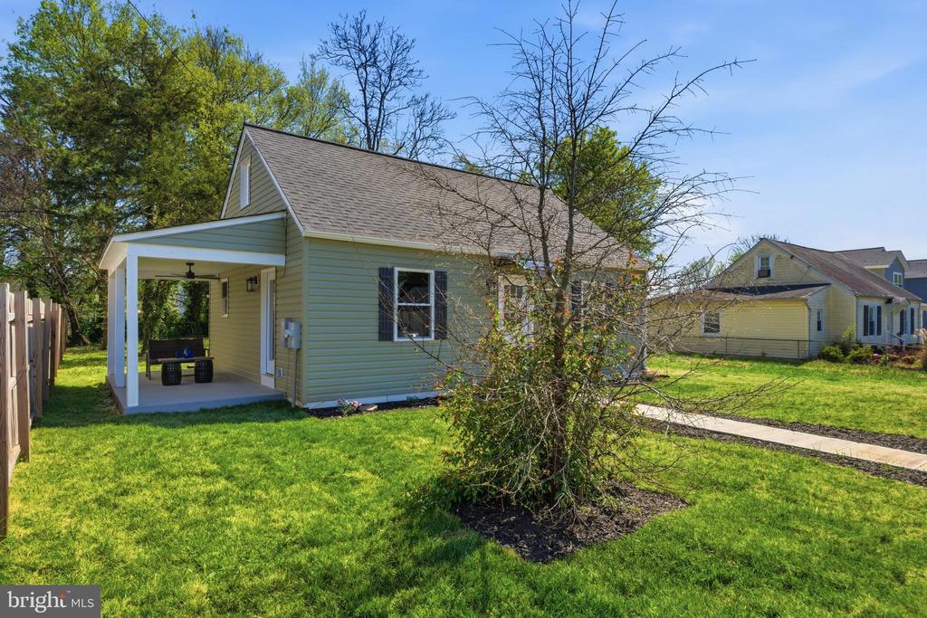 179 MANSFIELD ST, FREDERICKSBURG, Virginia 22408, 3 Bedrooms Bedrooms, ,2 BathroomsBathrooms,Residential,179 MANSFIELD ST,VASP2043130 MLS # VASP2043130