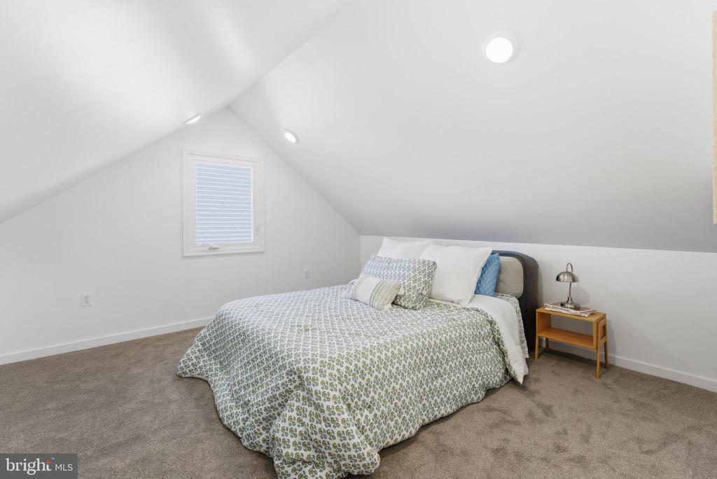 179 MANSFIELD ST, FREDERICKSBURG, Virginia 22408, 3 Bedrooms Bedrooms, ,2 BathroomsBathrooms,Residential,179 MANSFIELD ST,VASP2043130 MLS # VASP2043130
