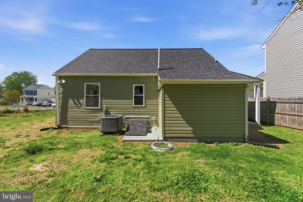 179 MANSFIELD ST, FREDERICKSBURG, Virginia 22408, 3 Bedrooms Bedrooms, ,2 BathroomsBathrooms,Residential,179 MANSFIELD ST,VASP2043130 MLS # VASP2043130