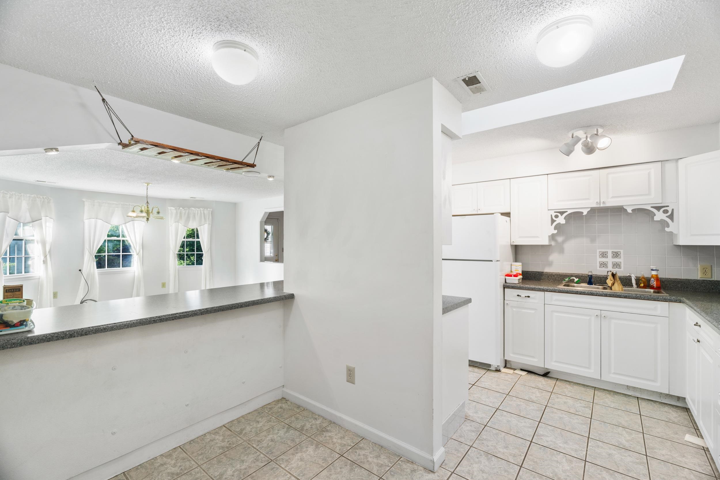 963 LEE JACKSON HWY, STAUNTON, Virginia 24401, 2 Bedrooms Bedrooms, ,2 BathroomsBathrooms,Residential,963 LEE JACKSON HWY,678701 MLS # 678701 963 LEE JACKSON HWY, STAUNTON, Virginia 24401, 2 Bedrooms Bedrooms, ,2 BathroomsBathrooms,Residential,963 LEE JACKSON HWY,678701 MLS # 678701