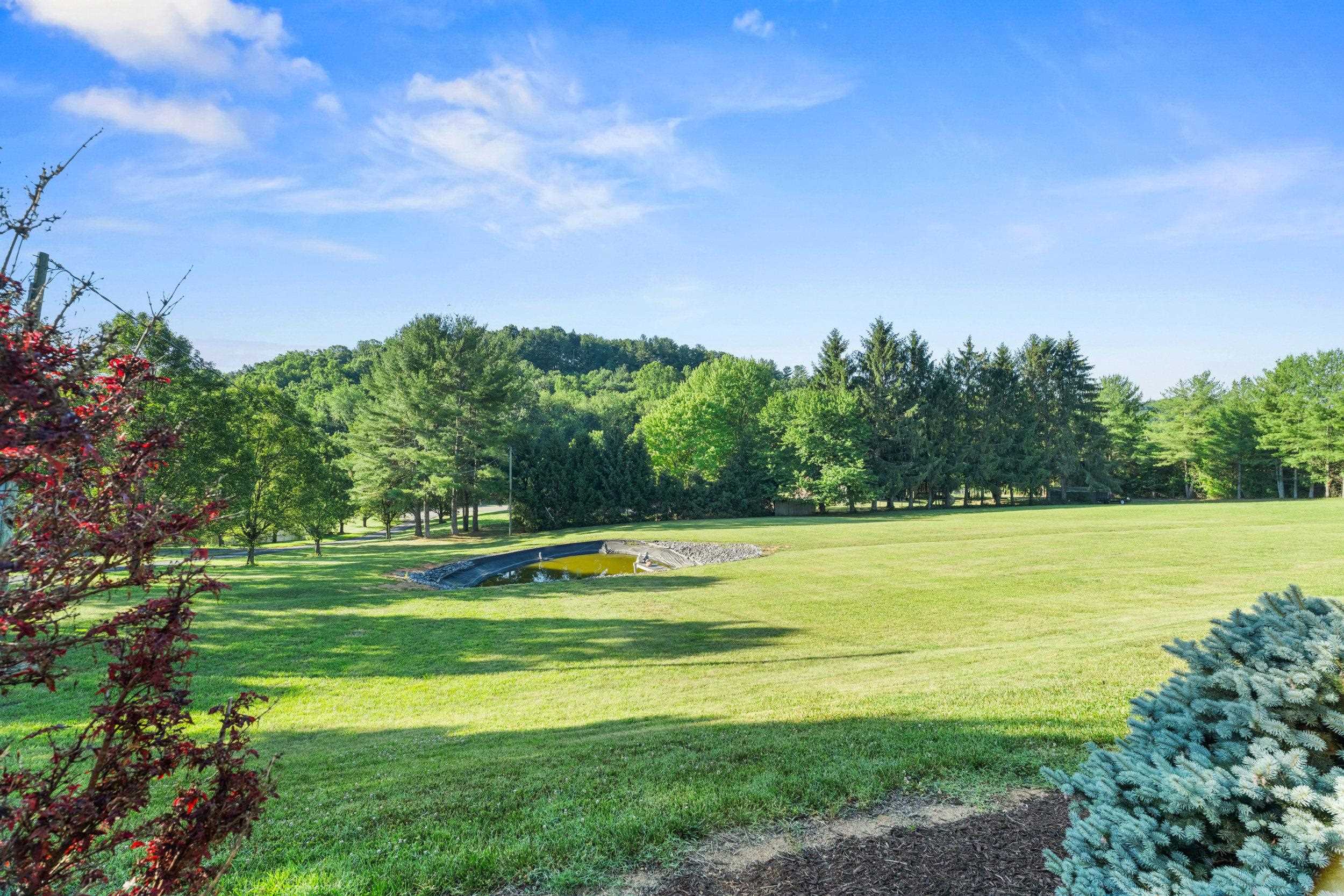 963 LEE JACKSON HWY, STAUNTON, Virginia 24401, 2 Bedrooms Bedrooms, ,2 BathroomsBathrooms,Residential,963 LEE JACKSON HWY,678701 MLS # 678701 963 LEE JACKSON HWY, STAUNTON, Virginia 24401, 2 Bedrooms Bedrooms, ,2 BathroomsBathrooms,Residential,963 LEE JACKSON HWY,678701 MLS # 678701