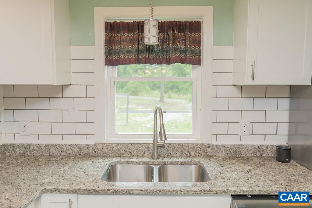 1043 FORD AVE, STANARDSVILLE, Virginia 22973, 3 Bedrooms Bedrooms, ,1 BathroomBathrooms,Residential,1043 FORD AVE,678702 MLS # 678702