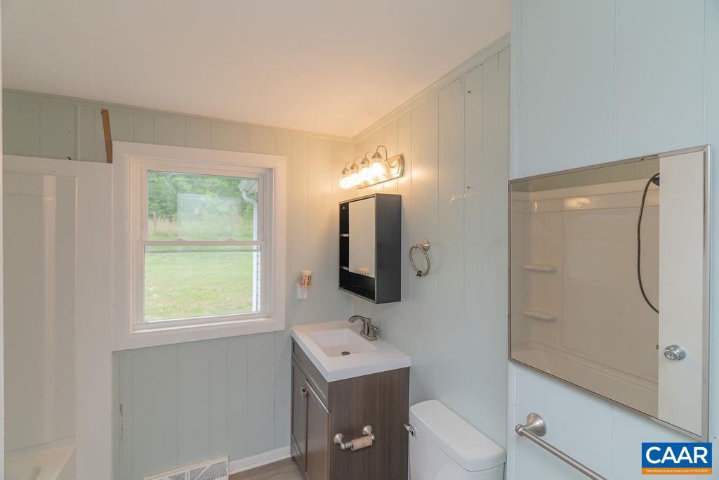 1043 FORD AVE, STANARDSVILLE, Virginia 22973, 3 Bedrooms Bedrooms, ,1 BathroomBathrooms,Residential,1043 FORD AVE,678702 MLS # 678702