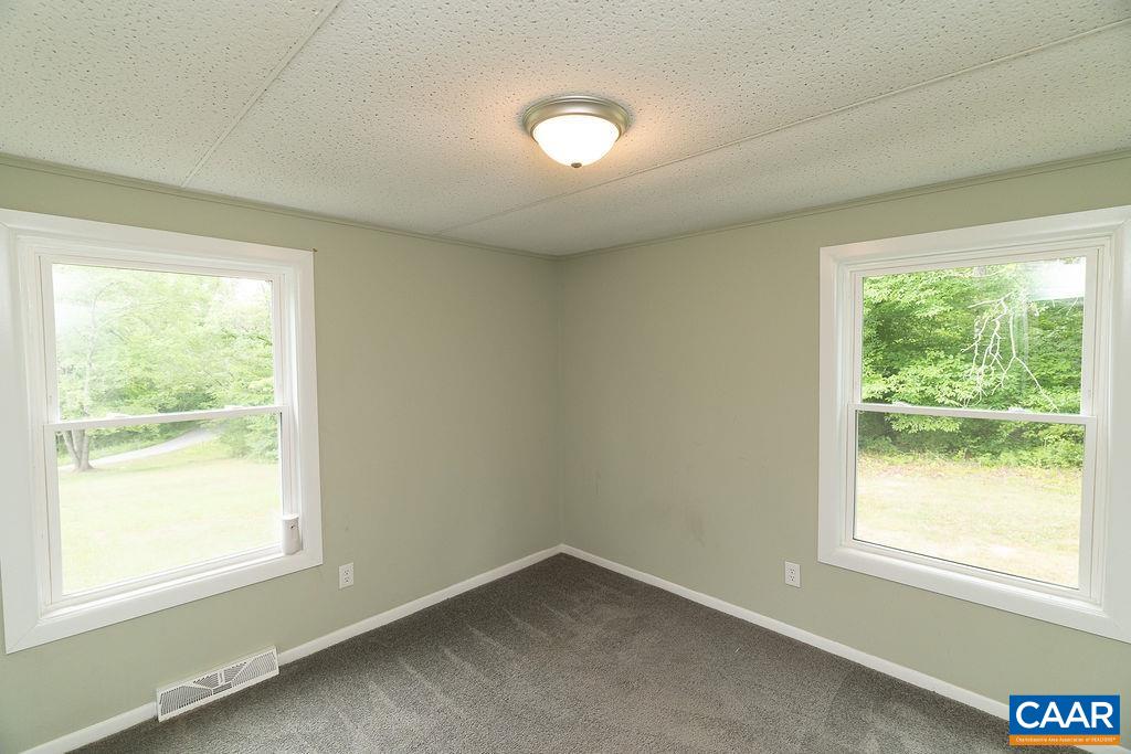 1043 FORD AVE, STANARDSVILLE, Virginia 22973, 3 Bedrooms Bedrooms, ,1 BathroomBathrooms,Residential,1043 FORD AVE,678702 MLS # 678702