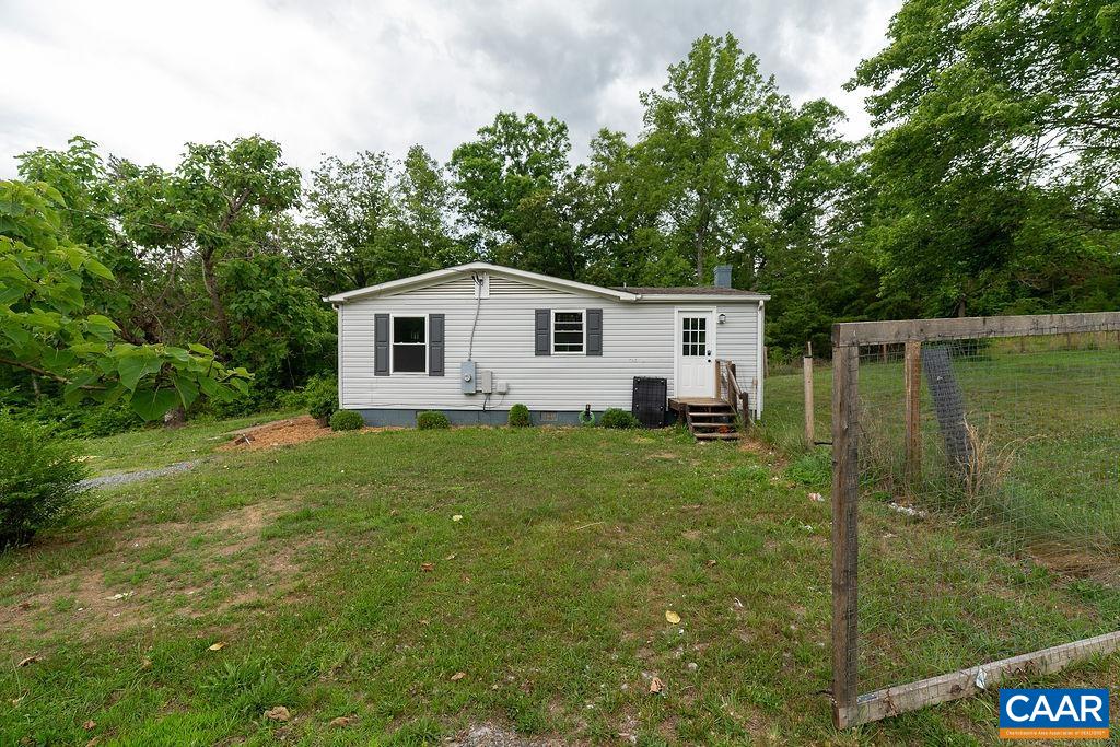 1043 FORD AVE, STANARDSVILLE, Virginia 22973, 3 Bedrooms Bedrooms, ,1 BathroomBathrooms,Residential,1043 FORD AVE,678702 MLS # 678702