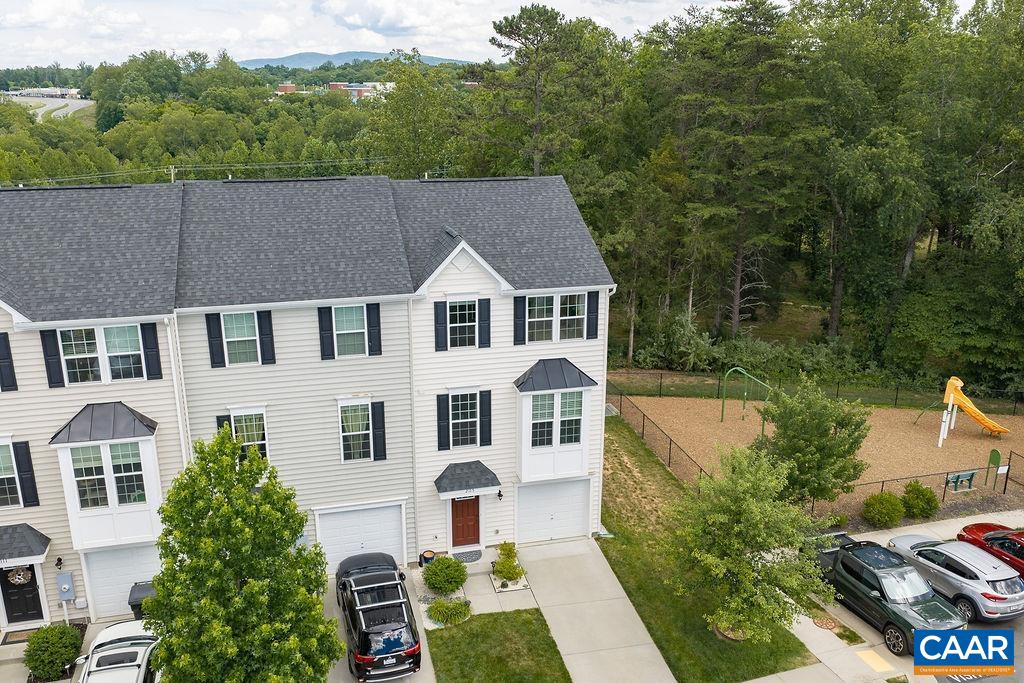 2115 ELM TREE CT, CHARLOTTESVILLE, Virginia 22911, 3 Bedrooms Bedrooms, ,2 BathroomsBathrooms,Residential,2115 ELM TREE CT,678705 MLS # 678705 2115 ELM TREE CT, CHARLOTTESVILLE, Virginia 22911, 3 Bedrooms Bedrooms, ,2 BathroomsBathrooms,Residential,2115 ELM TREE CT,678705 MLS # 678705