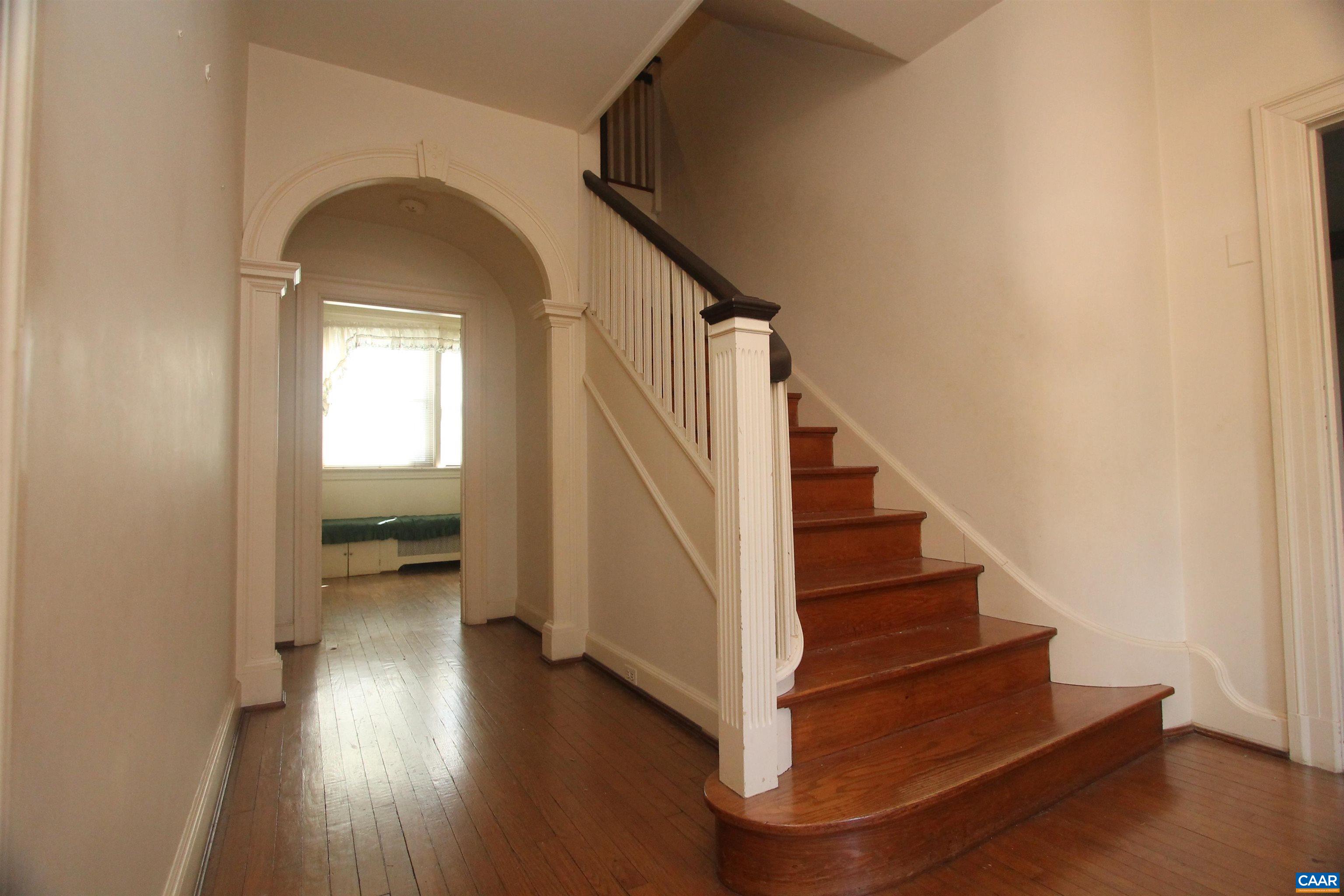 308 MONTEBELLO CIR, CHARLOTTESVILLE, Virginia 22903, 5 Bedrooms Bedrooms, ,2 BathroomsBathrooms,Residential,308 MONTEBELLO CIR,678711 MLS # 678711
