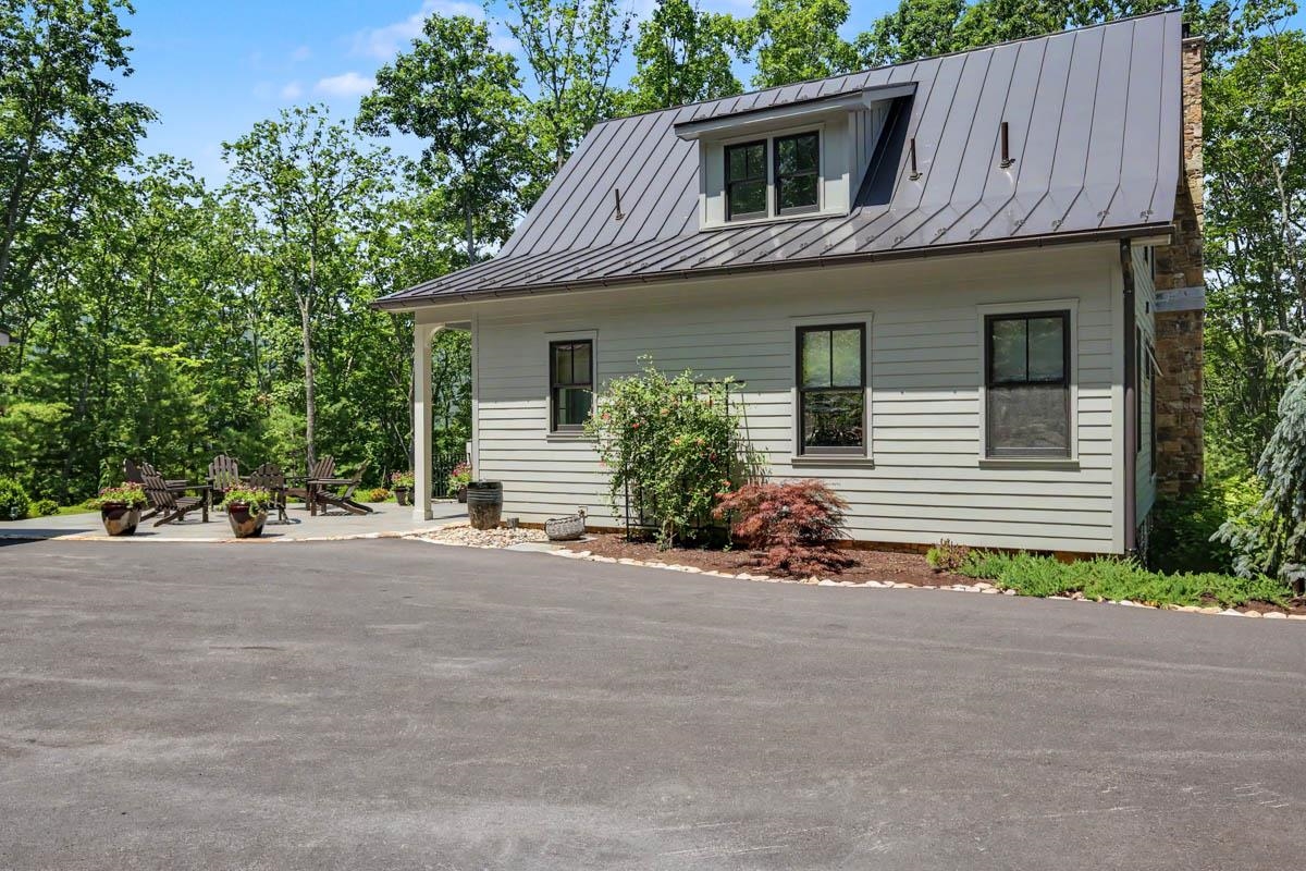 113 SHEPHERDS TRL, HOT SPRINGS, Virginia 24445, 3 Bedrooms Bedrooms, ,2 BathroomsBathrooms,Residential,The Tree House,113 SHEPHERDS TRL,678712 MLS # 678712 113 SHEPHERDS TRL, HOT SPRINGS, Virginia 24445, 3 Bedrooms Bedrooms, ,2 BathroomsBathrooms,Residential,The Tree House,113 SHEPHERDS TRL,678712 MLS # 678712