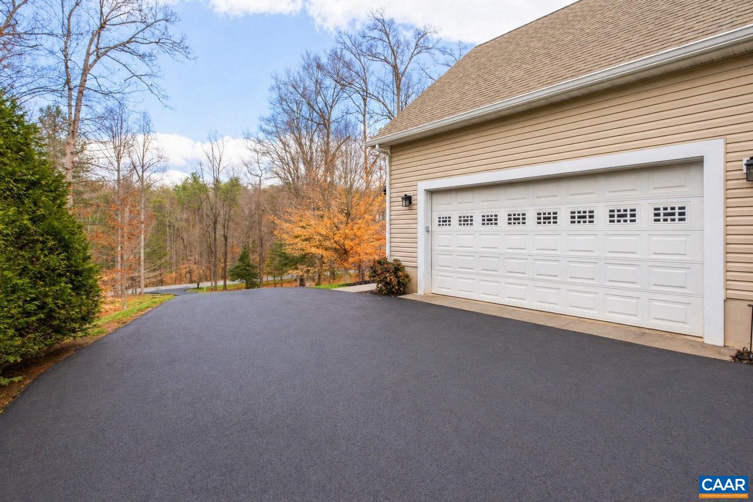 612 LONDON CT, RUCKERSVILLE, Virginia 22968, 4 Bedrooms Bedrooms, ,2 BathroomsBathrooms,Residential,612 LONDON CT,674500 MLS # 674500
