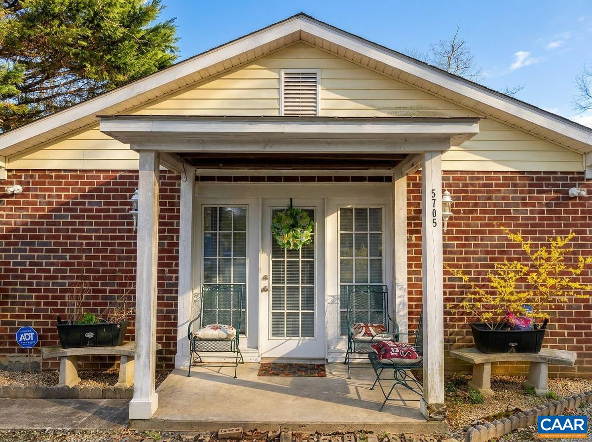 5705 LOUISA RD, KESWICK, Virginia 22947, 4 Bedrooms Bedrooms, ,3 BathroomsBathrooms,Residential,5705 LOUISA RD,675198 MLS # 675198