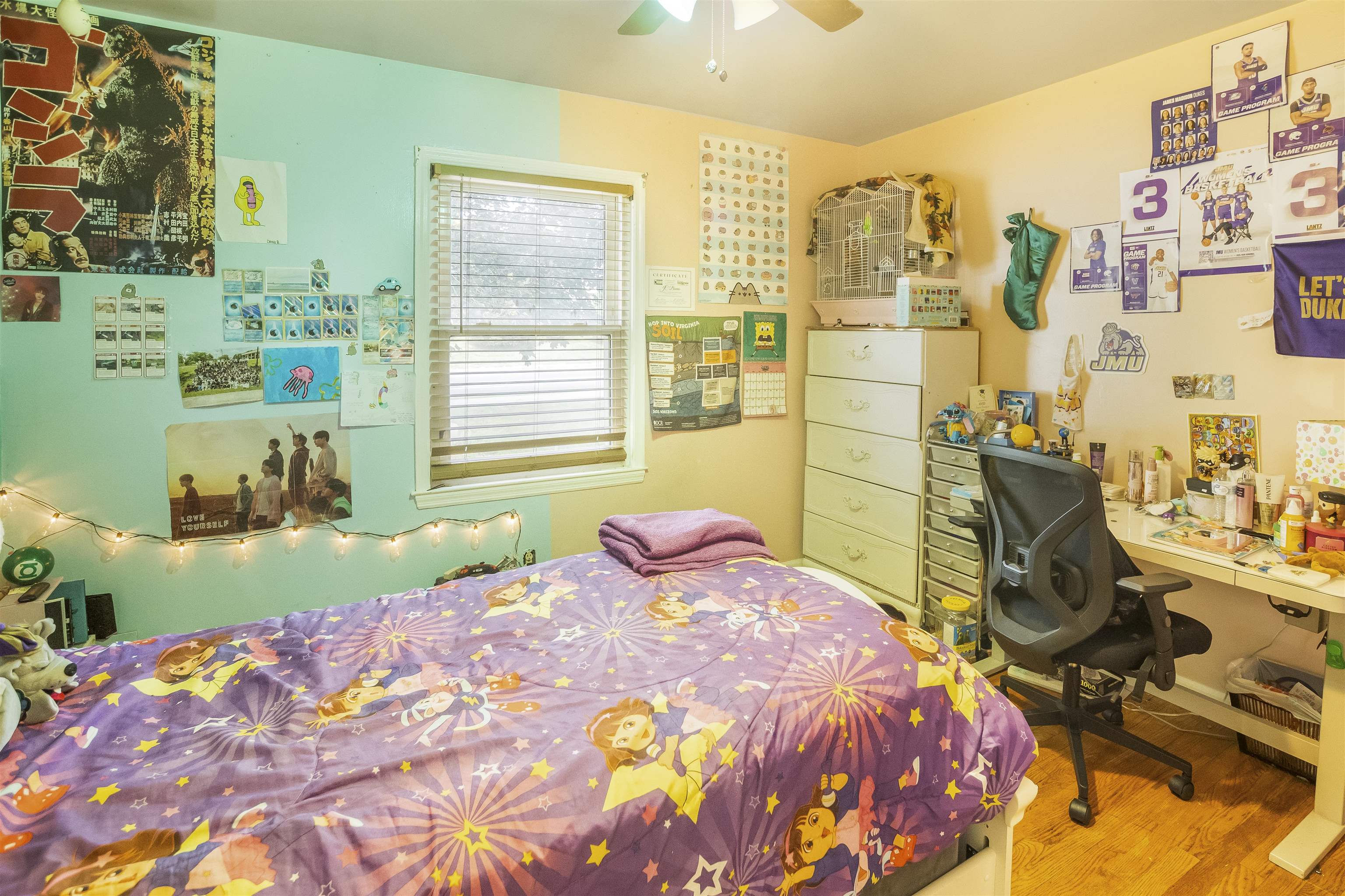 99 SOUTH AVE, HARRISONBURG, Virginia 22801, 4 Bedrooms Bedrooms, ,2 BathroomsBathrooms,Residential,99 SOUTH AVE,678727 MLS # 678727