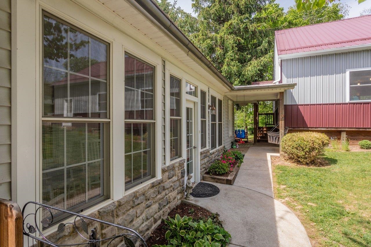 107 N TIMBER WAY, BROADWAY, Virginia 22815, ,Commercial,107 N TIMBER WAY,678752 MLS # 678752