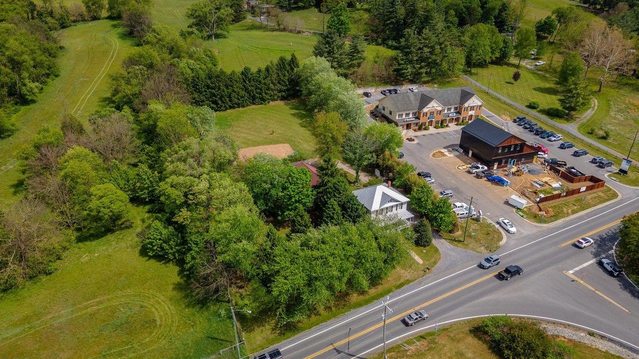 107 N TIMBER WAY, BROADWAY, Virginia 22815, ,Commercial,107 N TIMBER WAY,678752 MLS # 678752