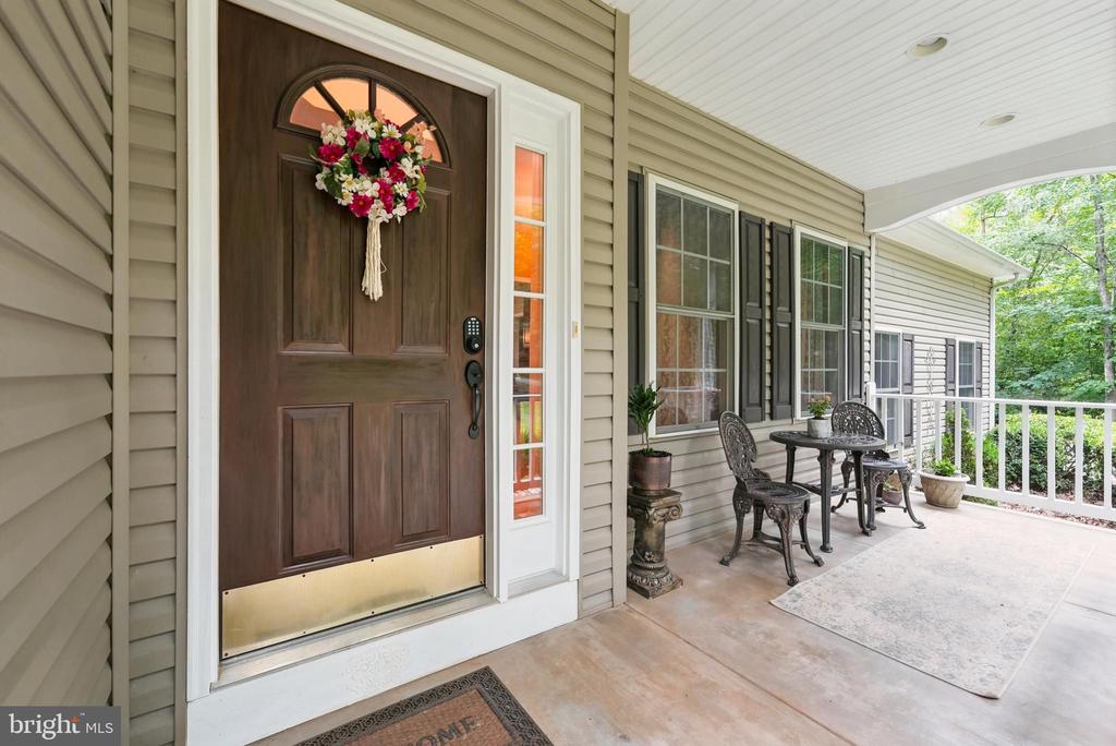19202 WOODSIDE LN, JEFFERSONTON, Virginia 22724, 4 Bedrooms Bedrooms, ,2 BathroomsBathrooms,Residential,19202 WOODSIDE LN,VACU2013718 MLS # VACU2013718